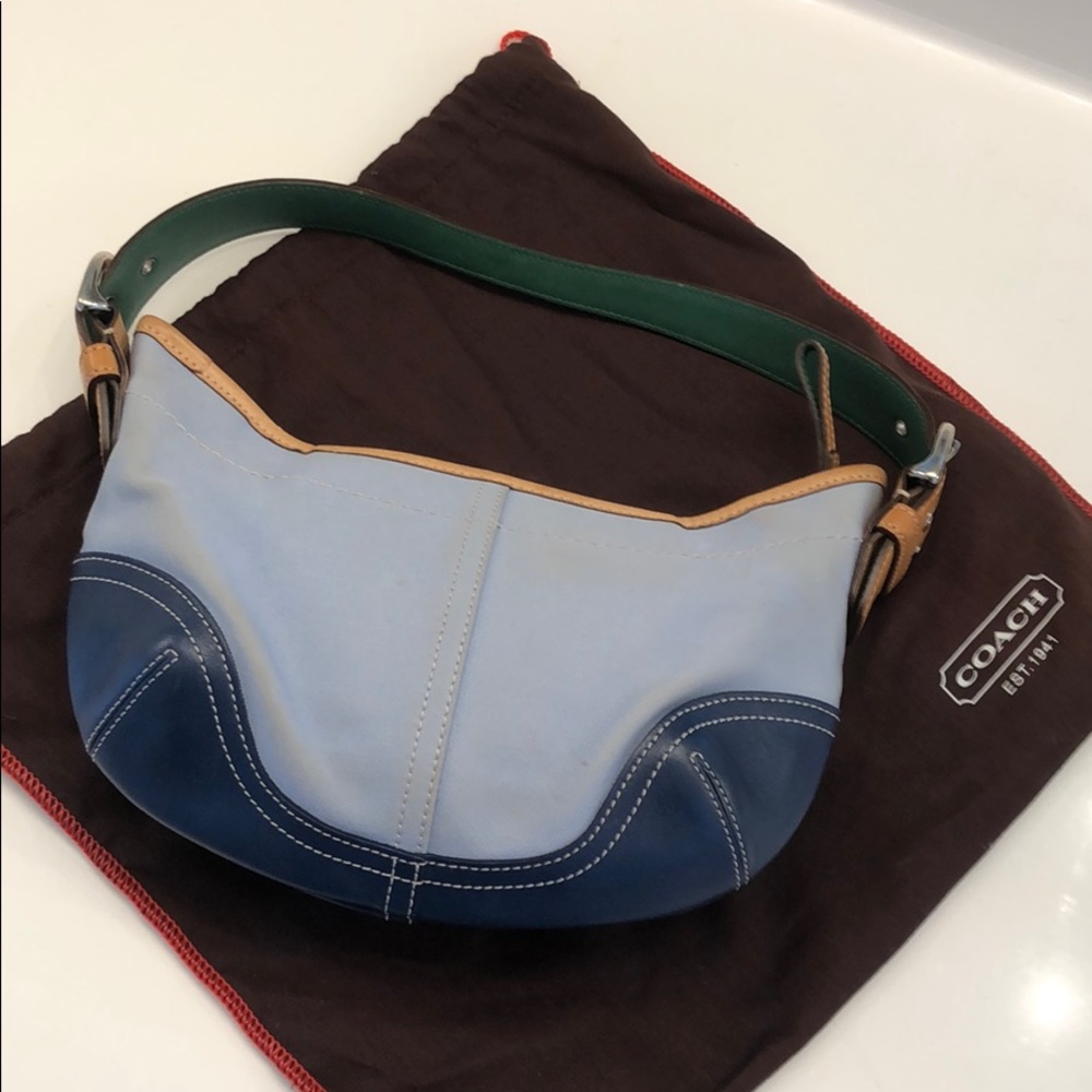 Vintage 90’s coach shoulder bag